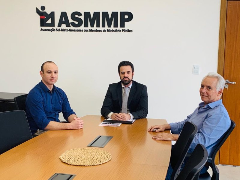O Instituto de Direito e História de Campo Grande (IDH) renova parceria com a Associação Sul-Mato-Grossense dos Membros do Ministério Público (ASMMP).